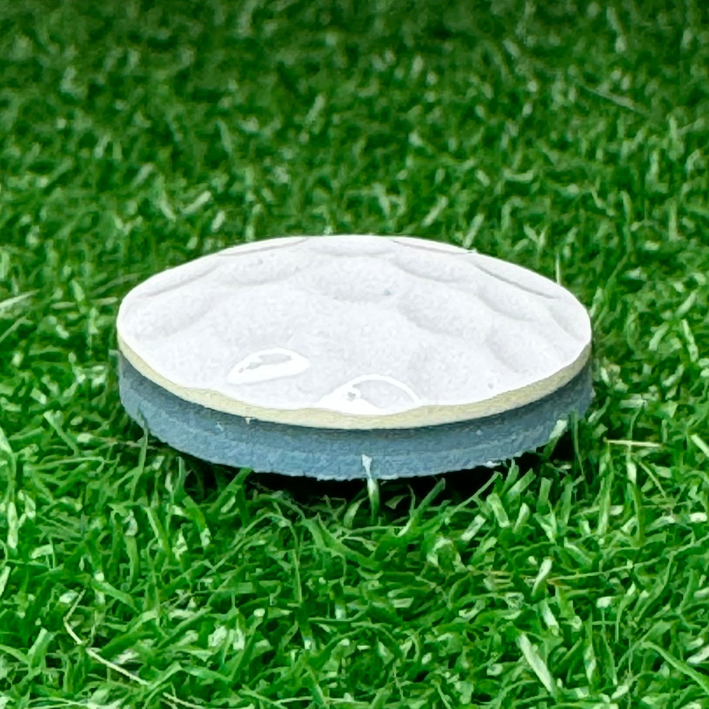 Nubbin Golf Ball Marker: Unbranded White - Nubbin Golf Ball Marker: Unbranded White - GolfBallGuts