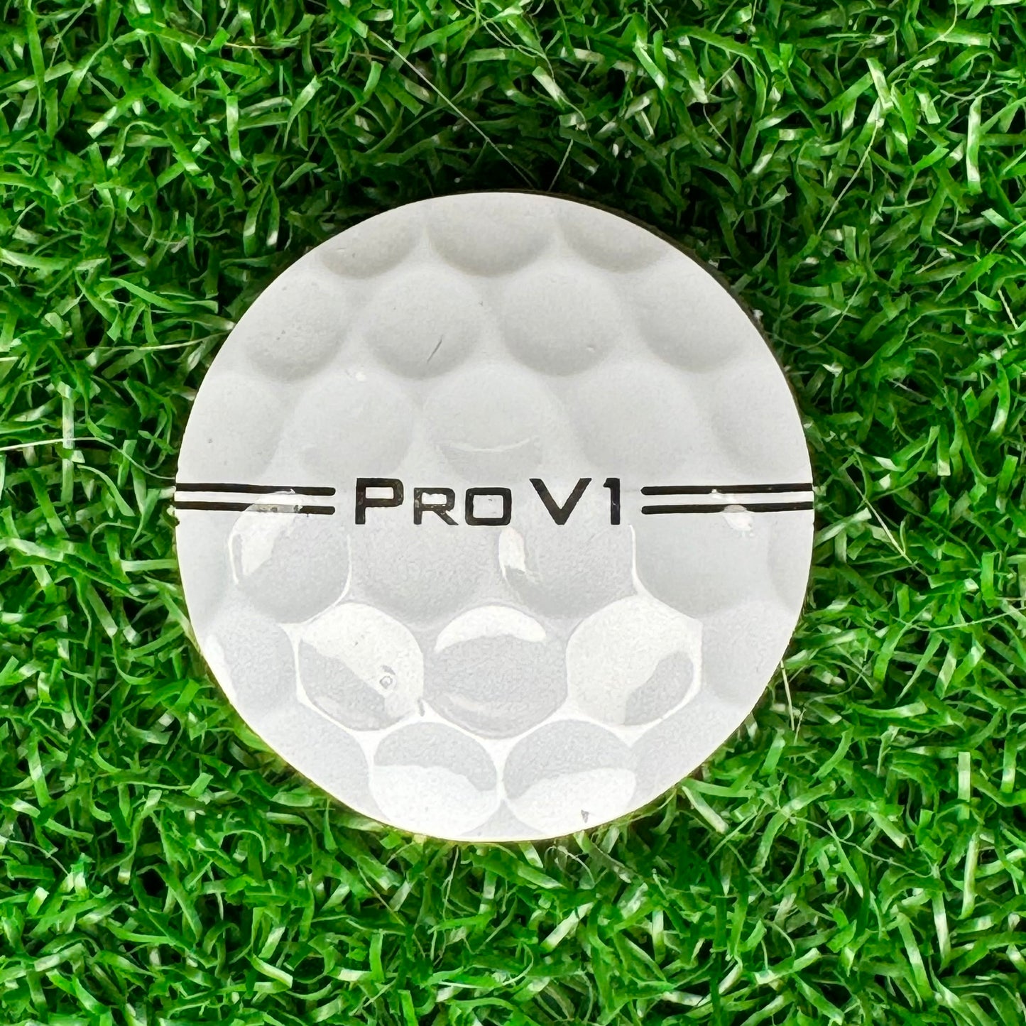 Nubbin Golf Ball Marker: Titleist Alignment - ProV1 - GolfBallGuts