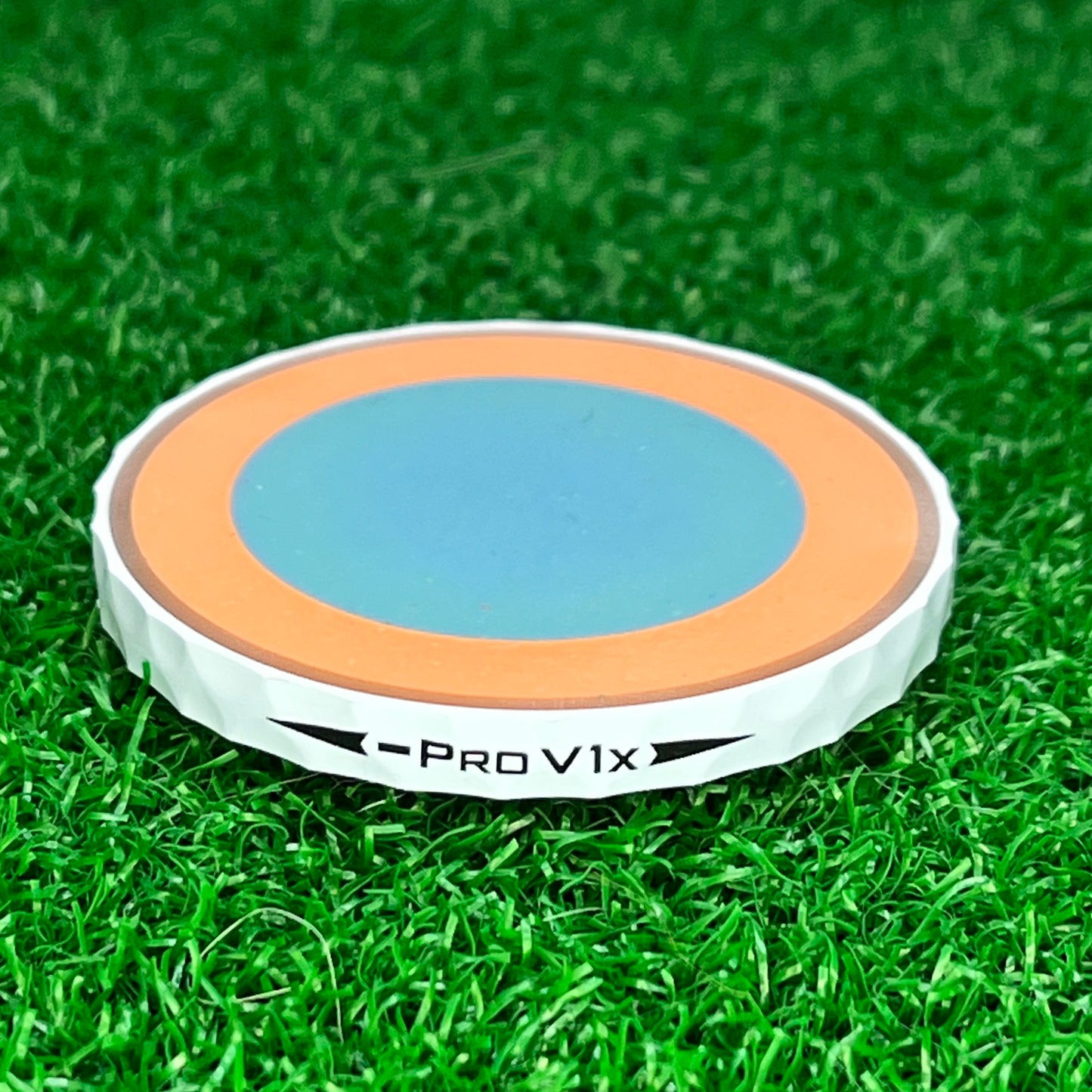 Ball Marker: Titleist (Left Dash) -ProV1X 2023 - Premium - GolfBallGuts