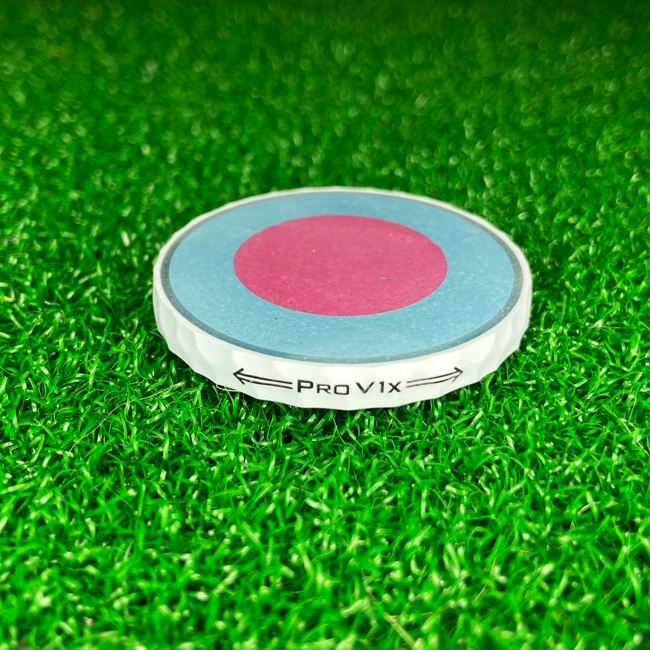 Ball Marker: Titleist ProV1X 2021/22 - Ball Marker: Titleist ProV1X 2021/22 - GolfBallGuts
