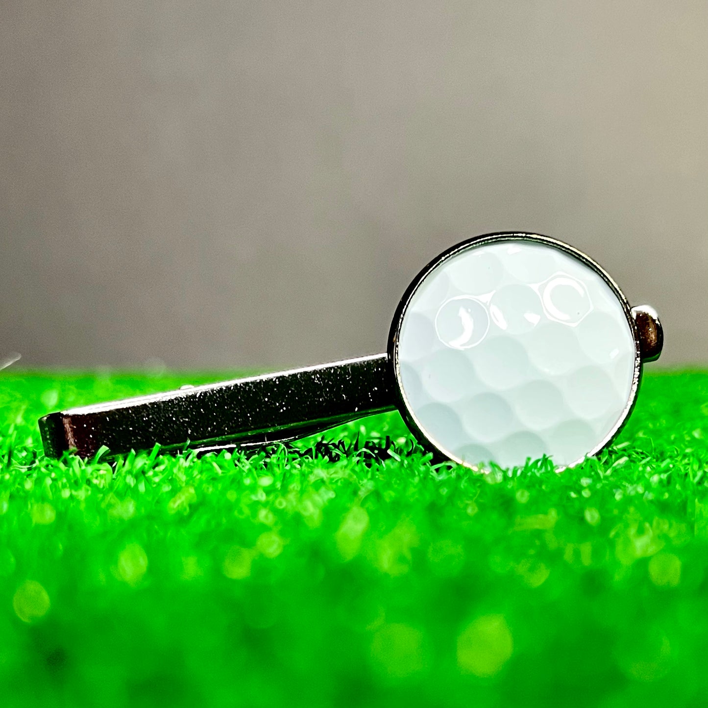 Tie Clip: Unbranded White Golf Ball - Tie Clip: Unbranded White Golf Ball - GolfBallGuts