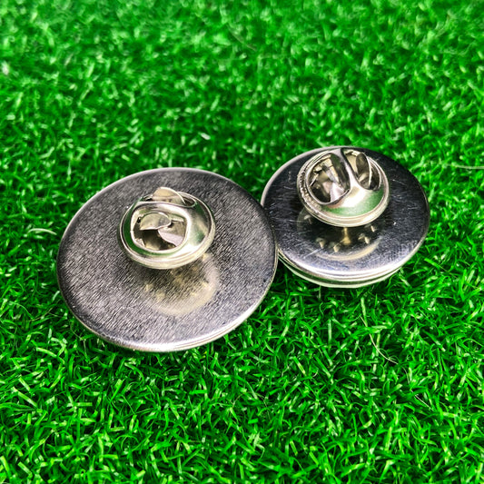 Pin: Titleist - Pin: Titleist - GolfBallGuts