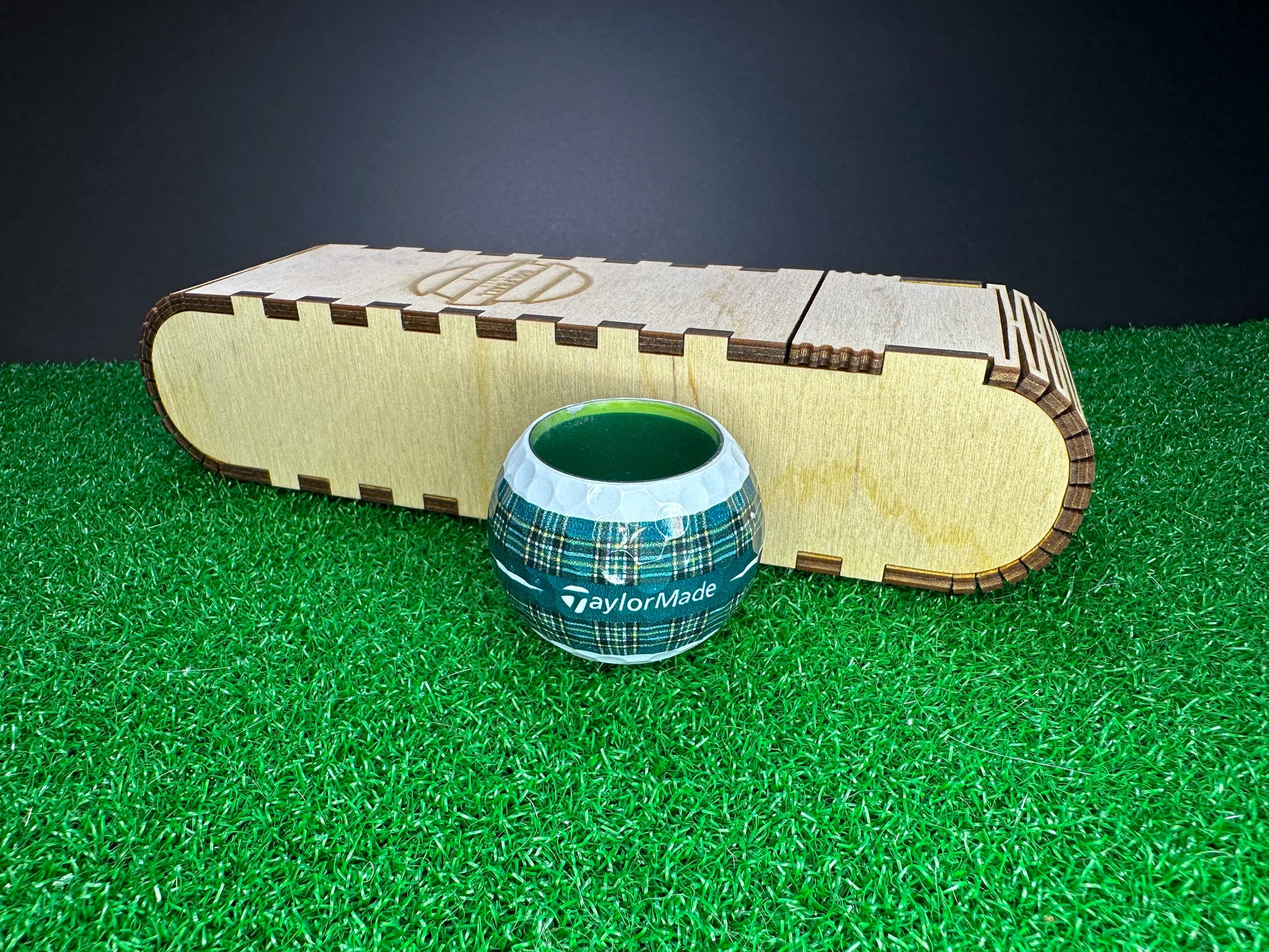 1/2 Ounce Shot Glass: TaylorMade St. Paddy Stripe - Set of 4 with wood case - 1/2 Ounce Shot Glass: TaylorMade St. Paddy Stripe - Set of 4 with wood case - GolfBallGuts