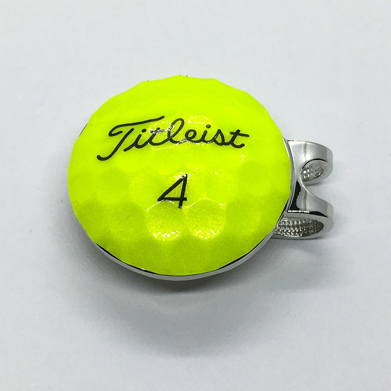 Hat Clip: Titleist Yellow Pro V1X - Hat Clip: Titleist Yellow Pro V1X - GolfBallGuts